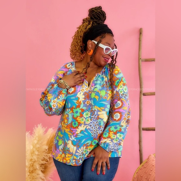Emily Wonder Periwinkle Split Neckline with Balloon Sleeve Floral Blouse size 1X - Picture 1 of 16